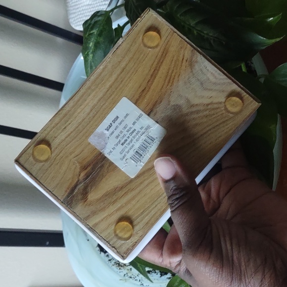 5pc Wooden Bathroom/Home Decor Accessories set - Picture 11 of 17